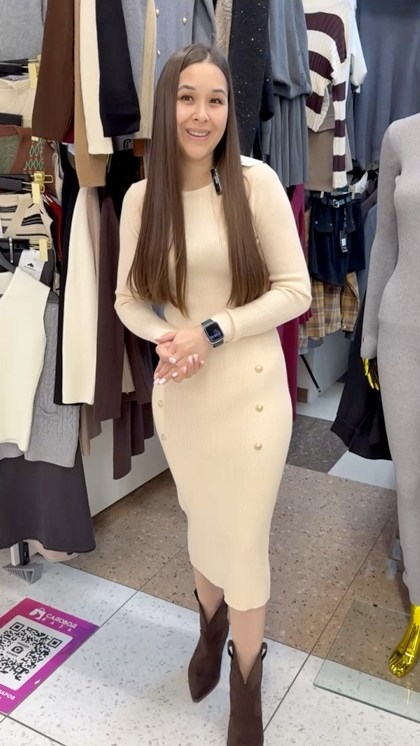 трикотажное платье лапша,платье лапша,женское платье лапша,трикотажное платье,бежевое платье лапша модис