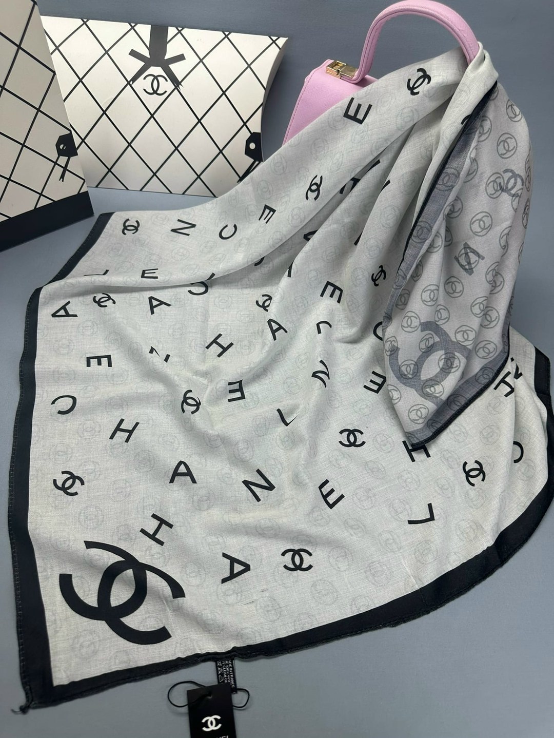 платок gucci,женский платок,брендовый платок,двусторонние платки,шарфы и платки