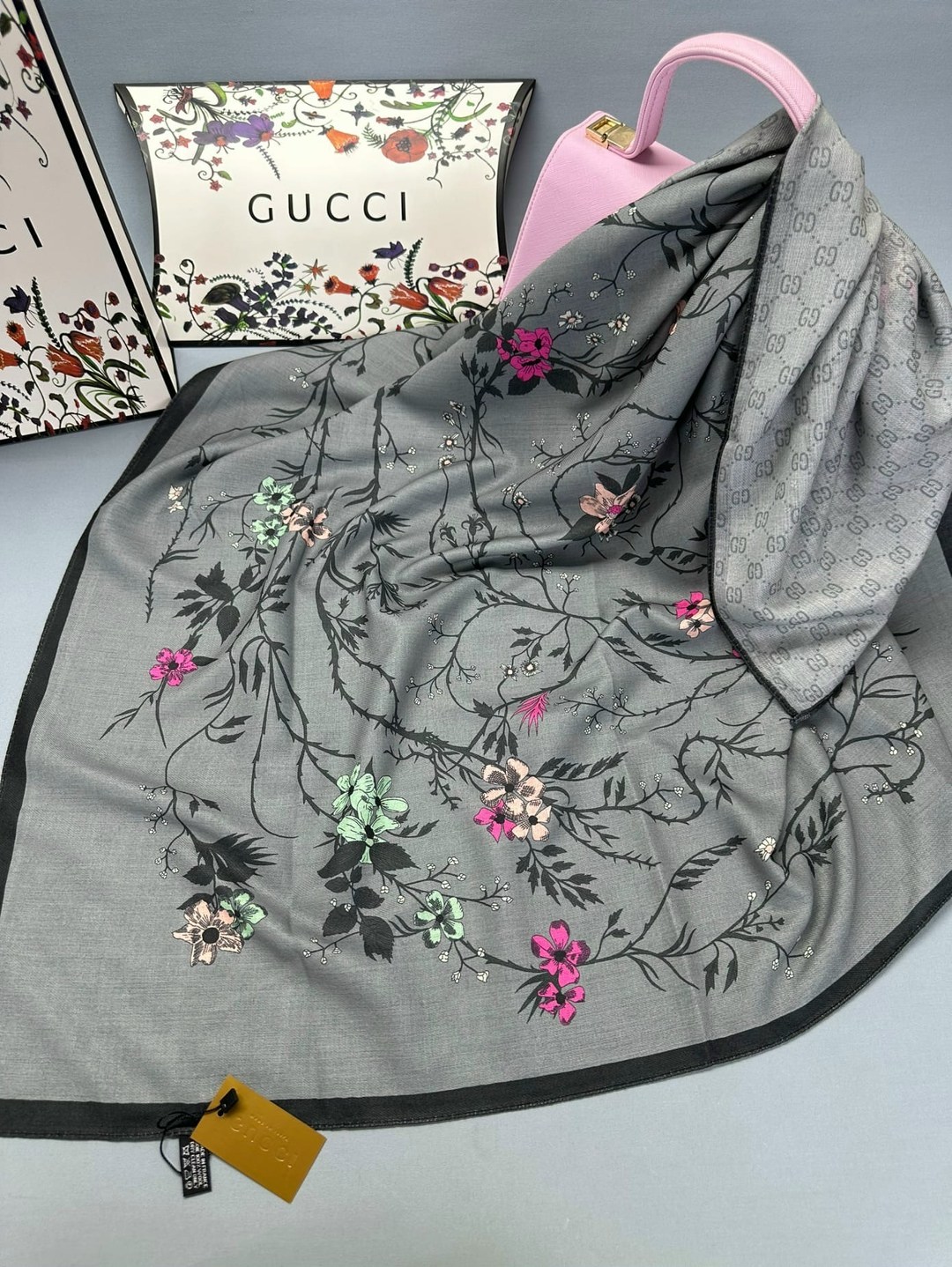 платок gucci,женский платок,брендовый платок,двусторонние платки,шарфы и платки