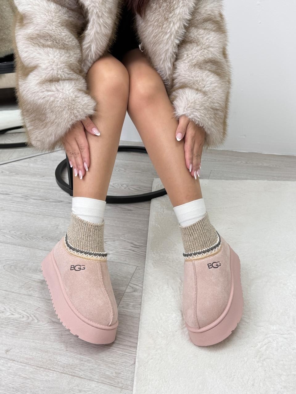 женские угги,,угги,угги укороченные,натуральные угги