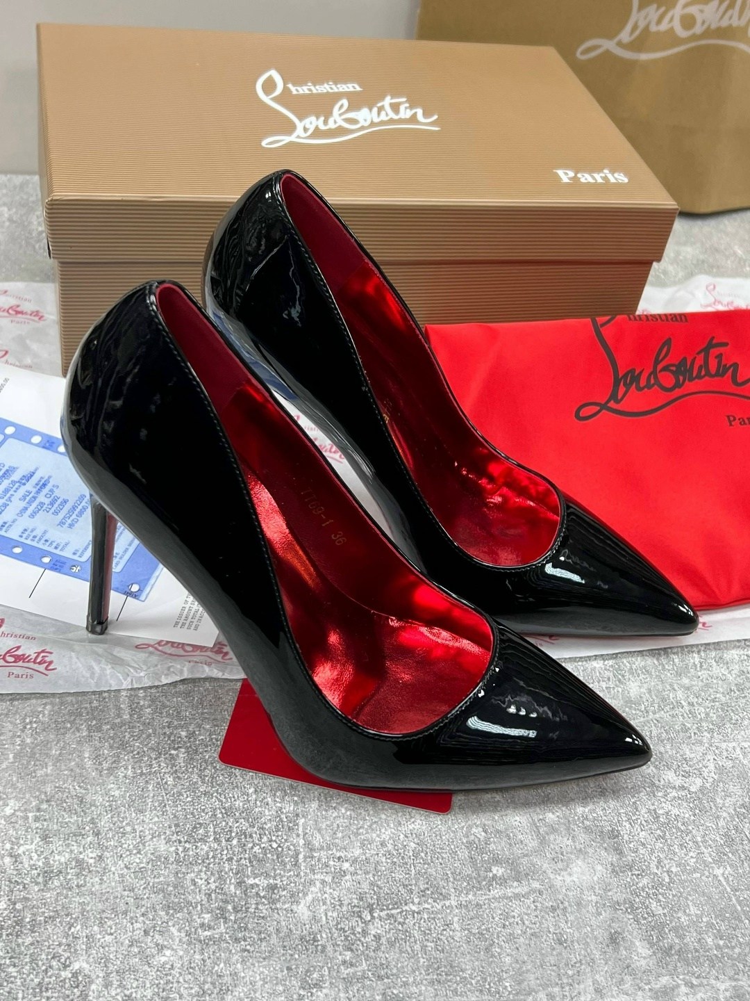 ,туфли christian louboutin,туфли кристиан лабутен,женский туфли,туфли louboutin