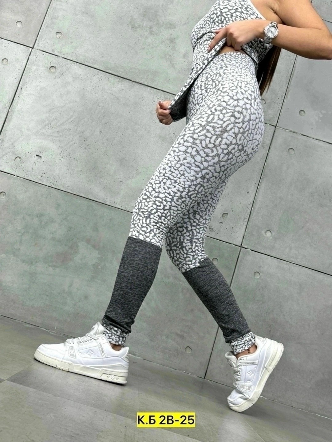 костюм для фитнеса женский с лосинами,костюм для фитнеса женский,костюм для фитнеса,женская спортивная одежда,спортивные костюмы