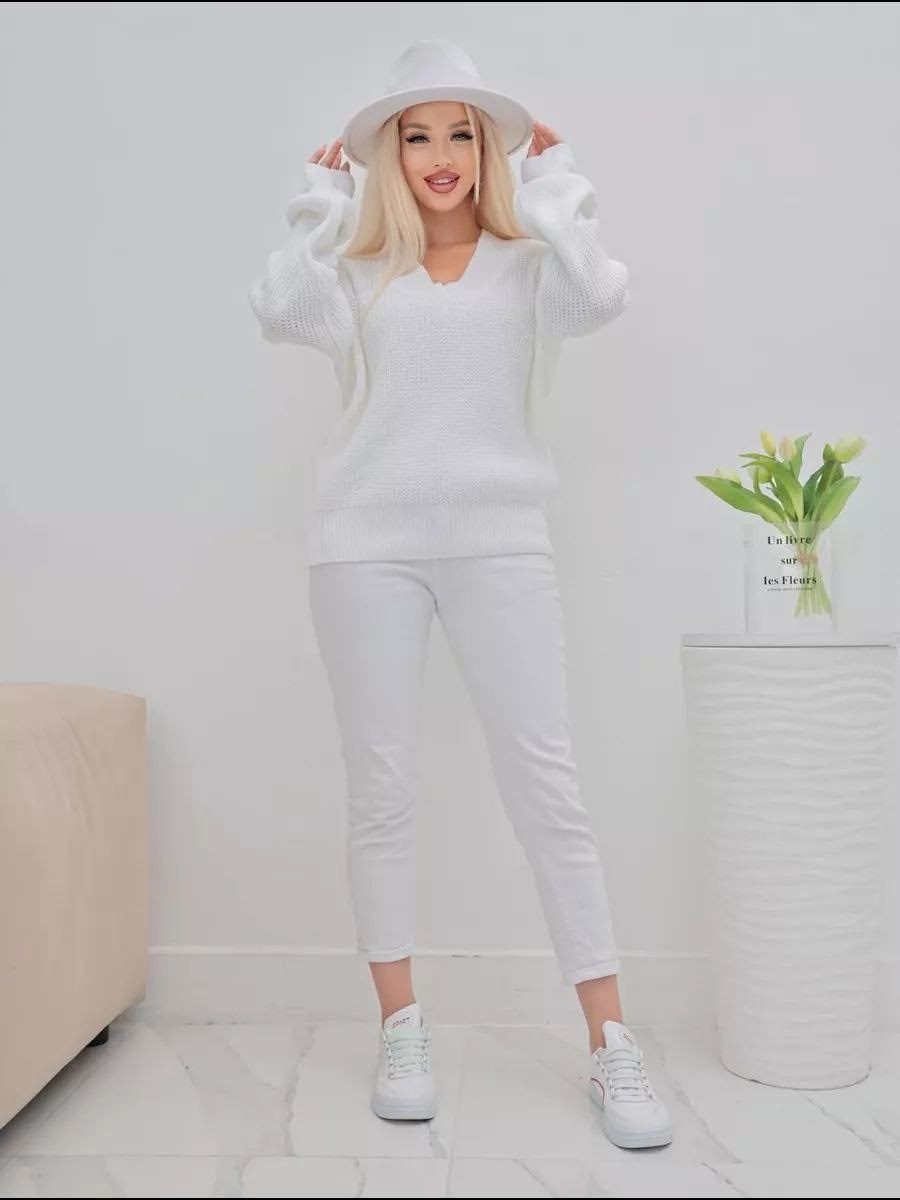 женский свитер оверсайз с v образным вырезом,женские свитера,вязаные свитера женские,женский удлиненный вязаный свитер оверсайз с v,женская кофта