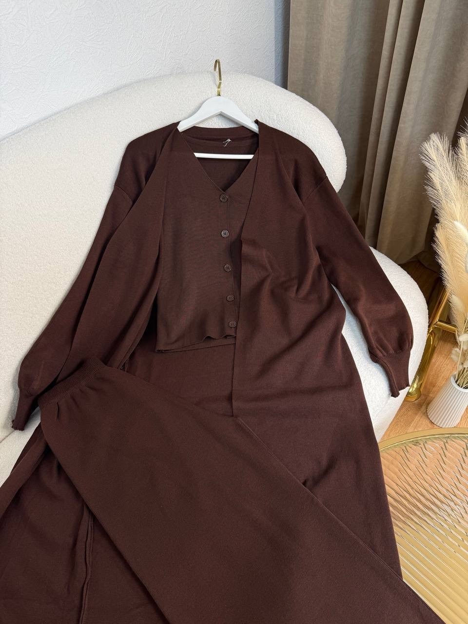 костюмы брючные,женский костюм тройка,костюм тройка,костюм с кардиганом,женские костюмы