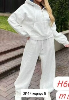 Костюм