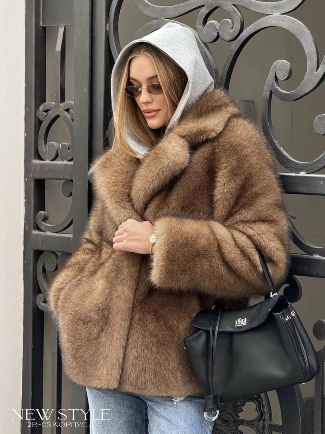 шуба норковая с капюшоном,шуба из норки с капюшоном,норковая шуба,шуба с капюшоном,норковый полушубок с капюшоном