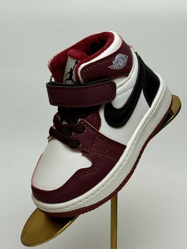 детские кроссовки,nike air jordan 1 mid,кроссовки, детская,кроссовки мальчику