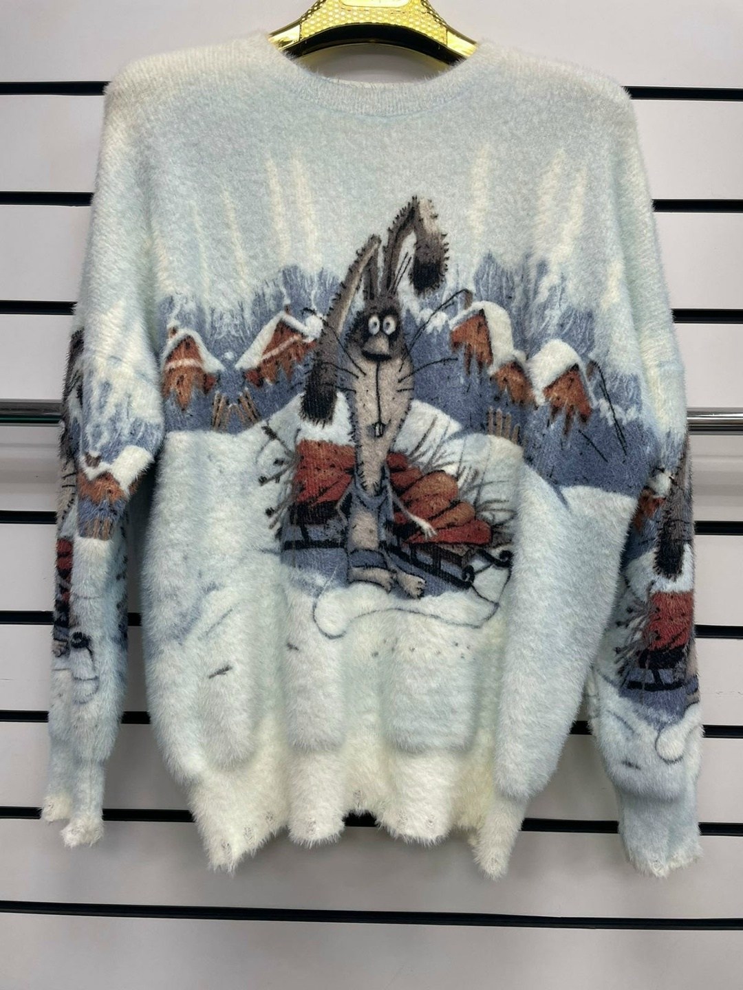 свитер с принтом,свитер с лисой,джемпер с лисой,женский свитер,модный джемпер