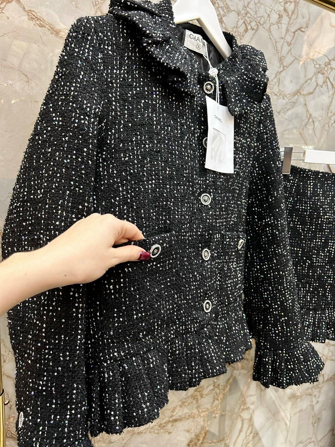 твидовый костюм с юбкой,твидовый костюм,костюмы в стиле шанель,женский твидовый костюм,костюм с юбкой