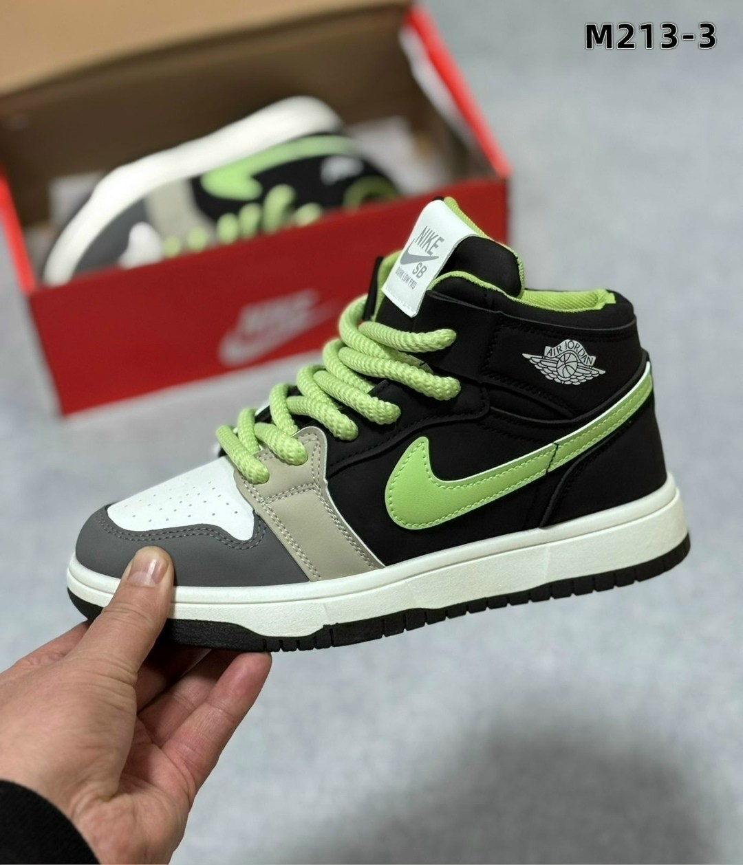 nike air jordan 1 mid,кроссовки женские jordan wmns air jordan 1,nike air jordan 1,женские кроссовки nike air jordan 1 mid,air jordan 1 mid