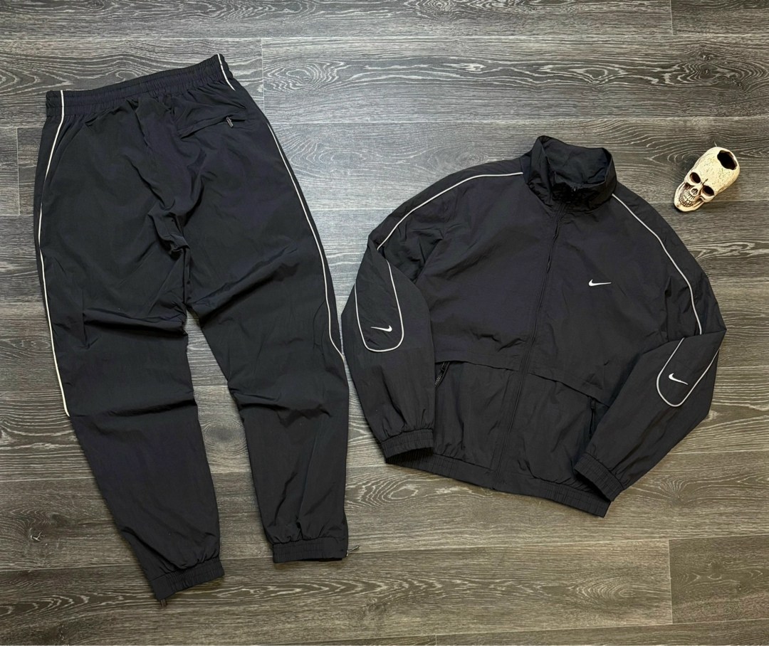 бежевый спортивный костюм,спортивный костюм nike мужской,спортивные костюм,спортивные костюмы мужские