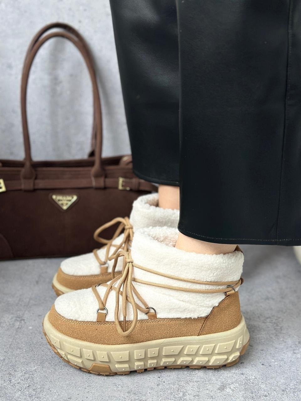 ,угги женские,женская зимняя ,зимние угги на платформе,зимние угги