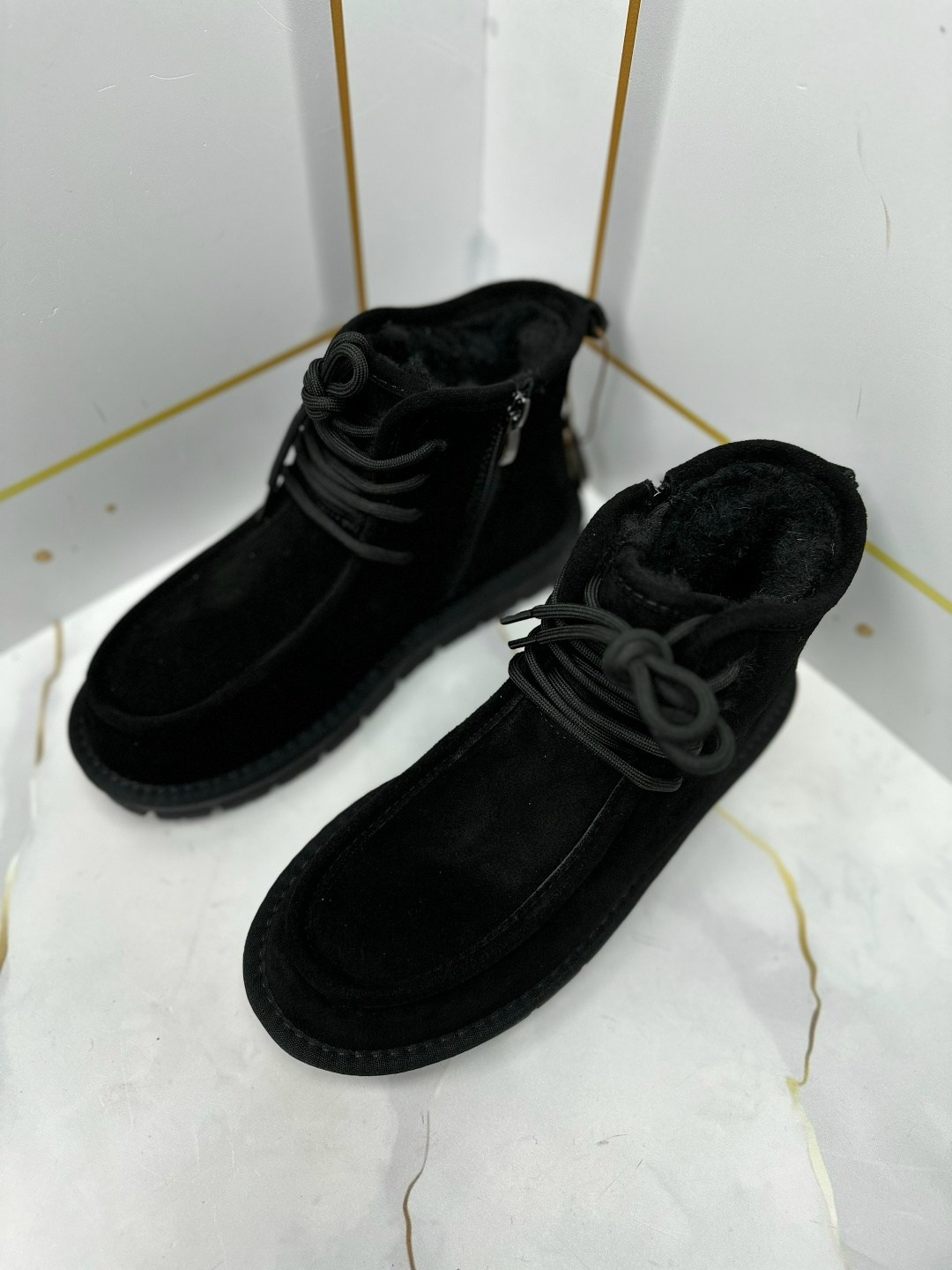 женские ботинки,,ботинки зимние женские, женская,ботинки замшевые