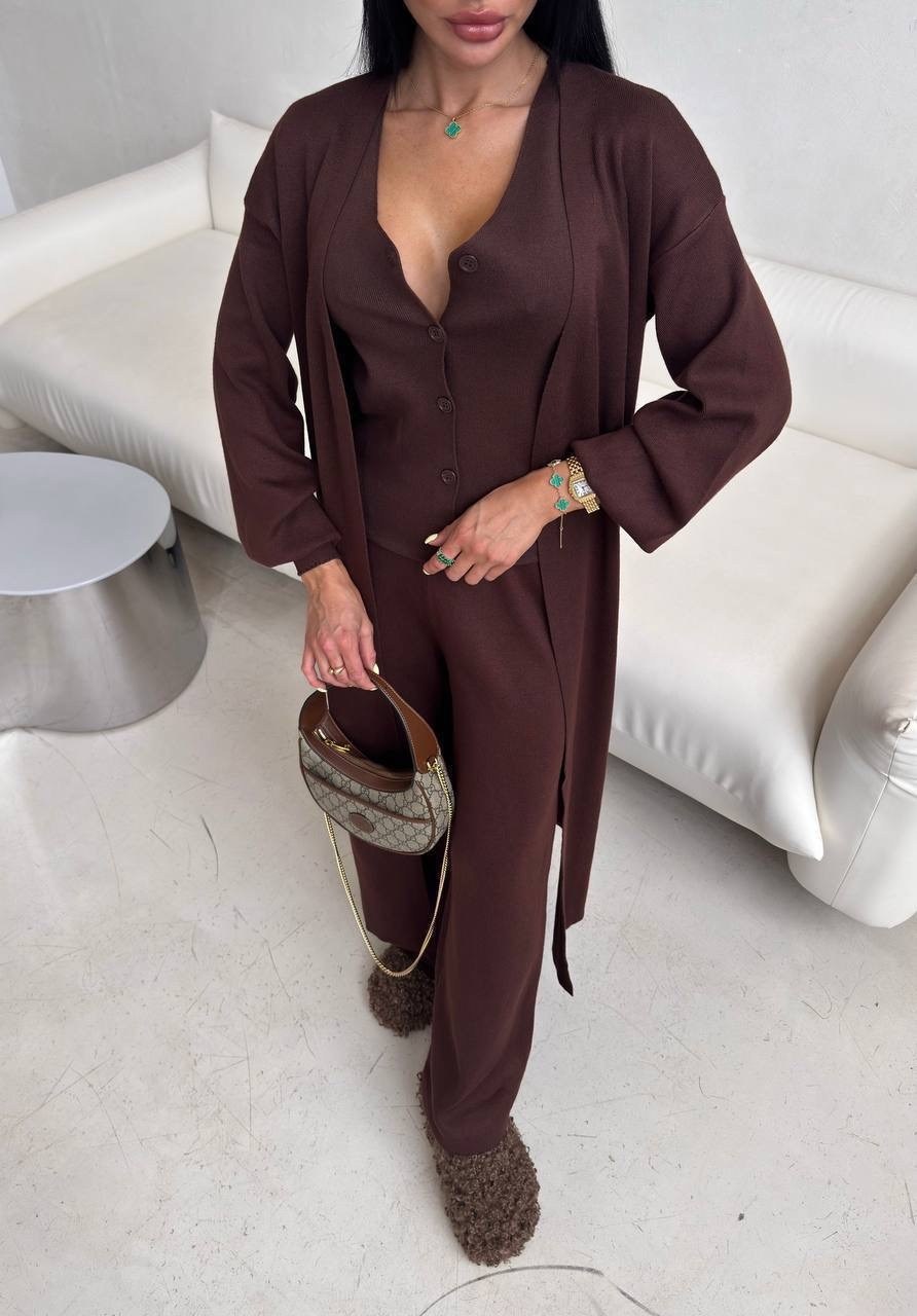 костюмы брючные,женский костюм тройка,костюм тройка,костюм с кардиганом,женские костюмы