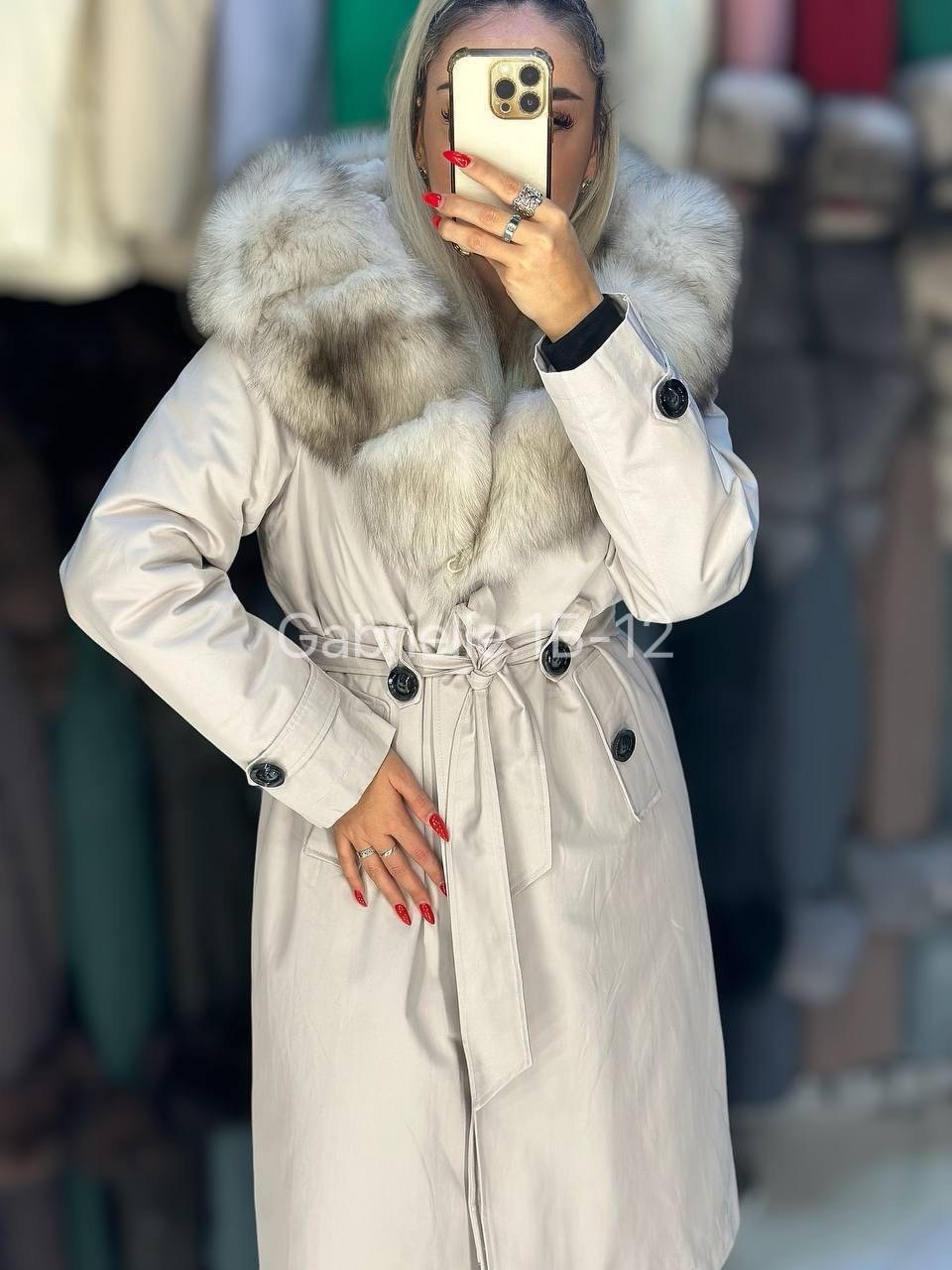 парка с натуральным мехом,парка с мехом,женская парка с мехом,пальто с мехом,парка тренч с натуральным мехом