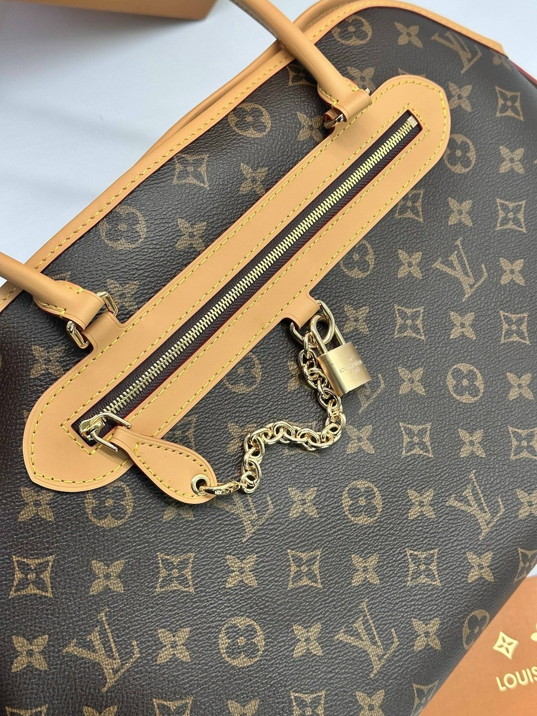 женская сумка louis vuitton,сумка луи виттон,cумка louis vuitton,сумка женская луи виттон,сумка ева луи виттон