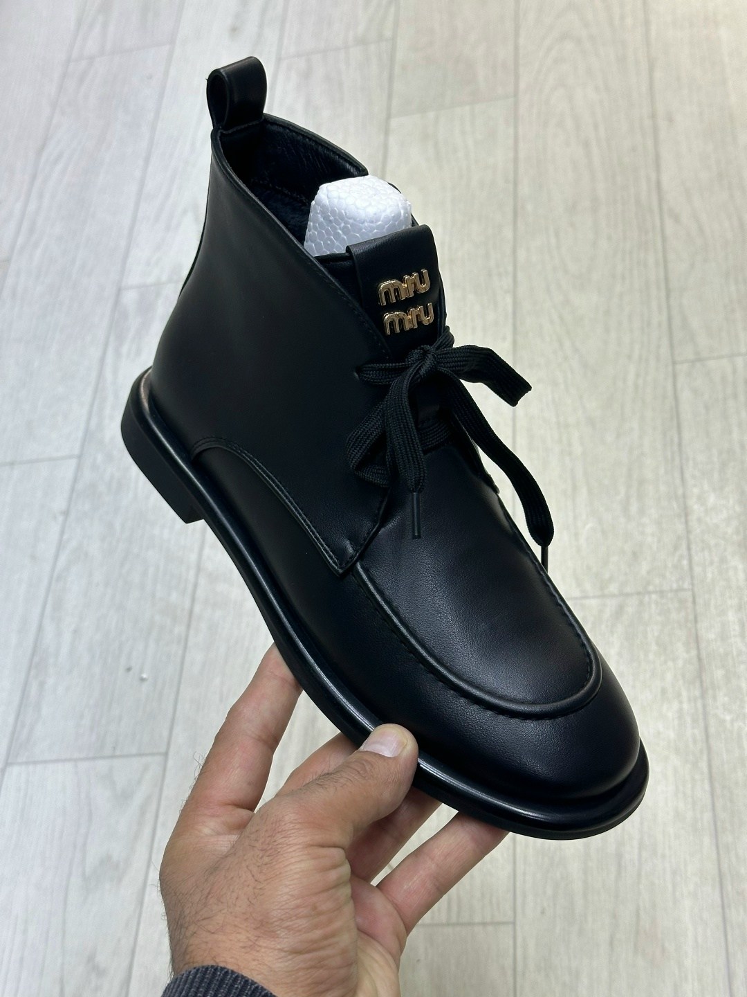 ,женская ,женские ботинки,стильные ботинки,лоферы замшевые