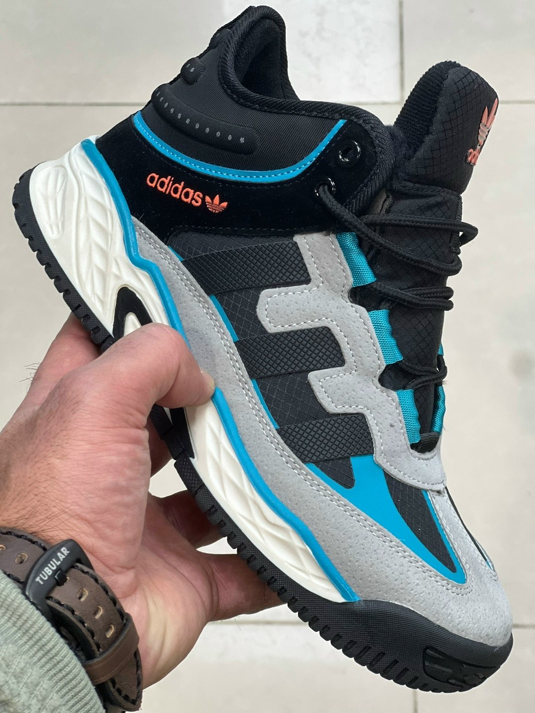 кроссовки adidas drop step,кроссовки adidas,зимние кроссовки adidas,кроссовки drop step,высокие кеды адидас ориджинал