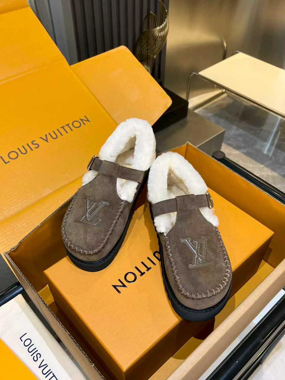 ,ботинки louis vuitton,меховая ,женская ,лоферы на меху