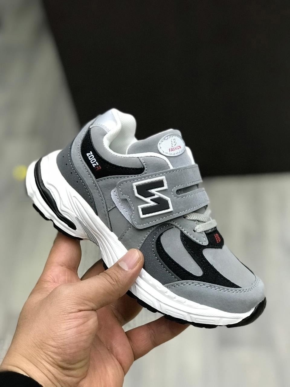 ,детские кроссовки,спортивный ,кроссовки для мальчика,кроссовки закрытые