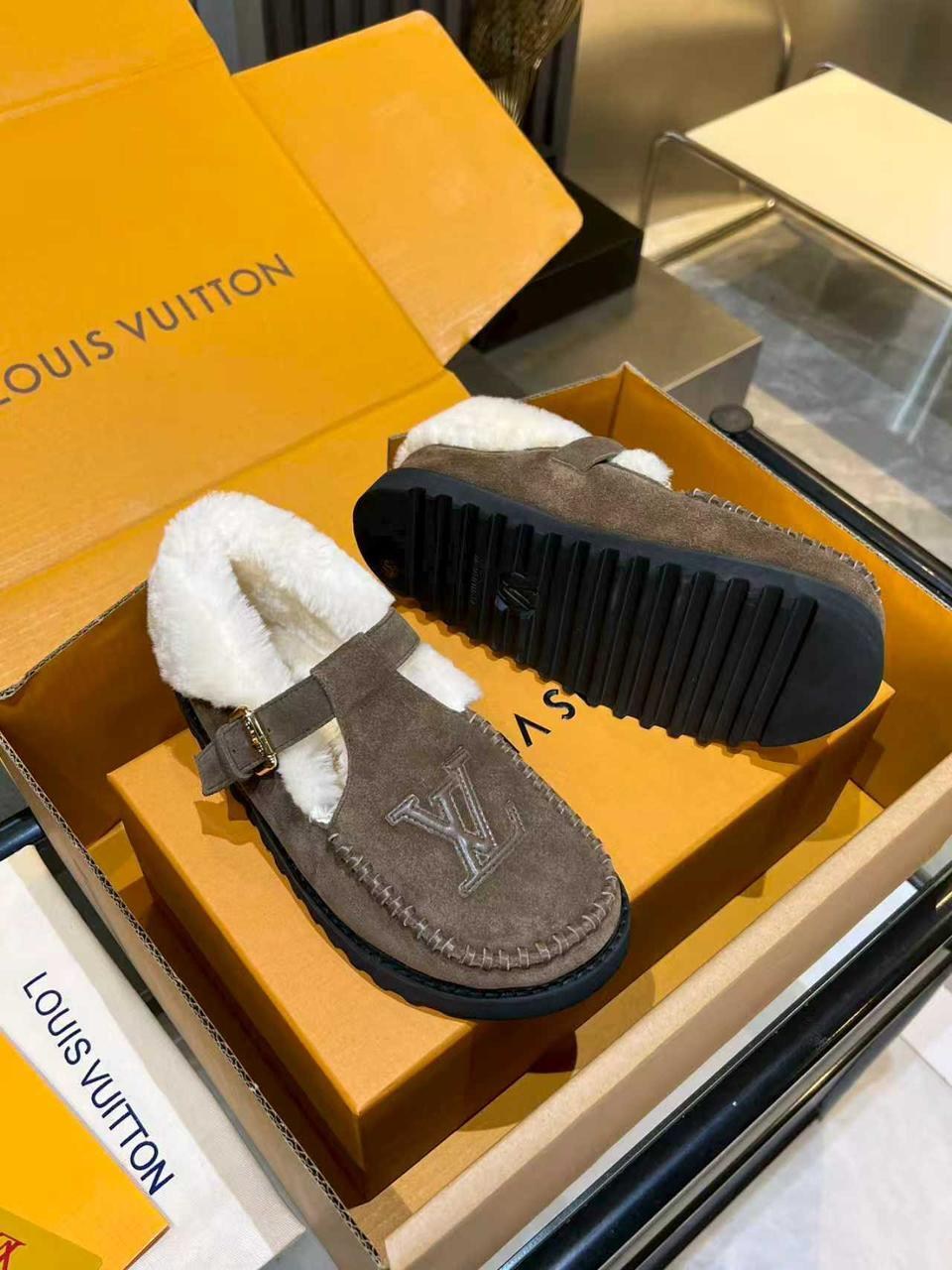 ,ботинки louis vuitton,меховая ,женская ,лоферы на меху