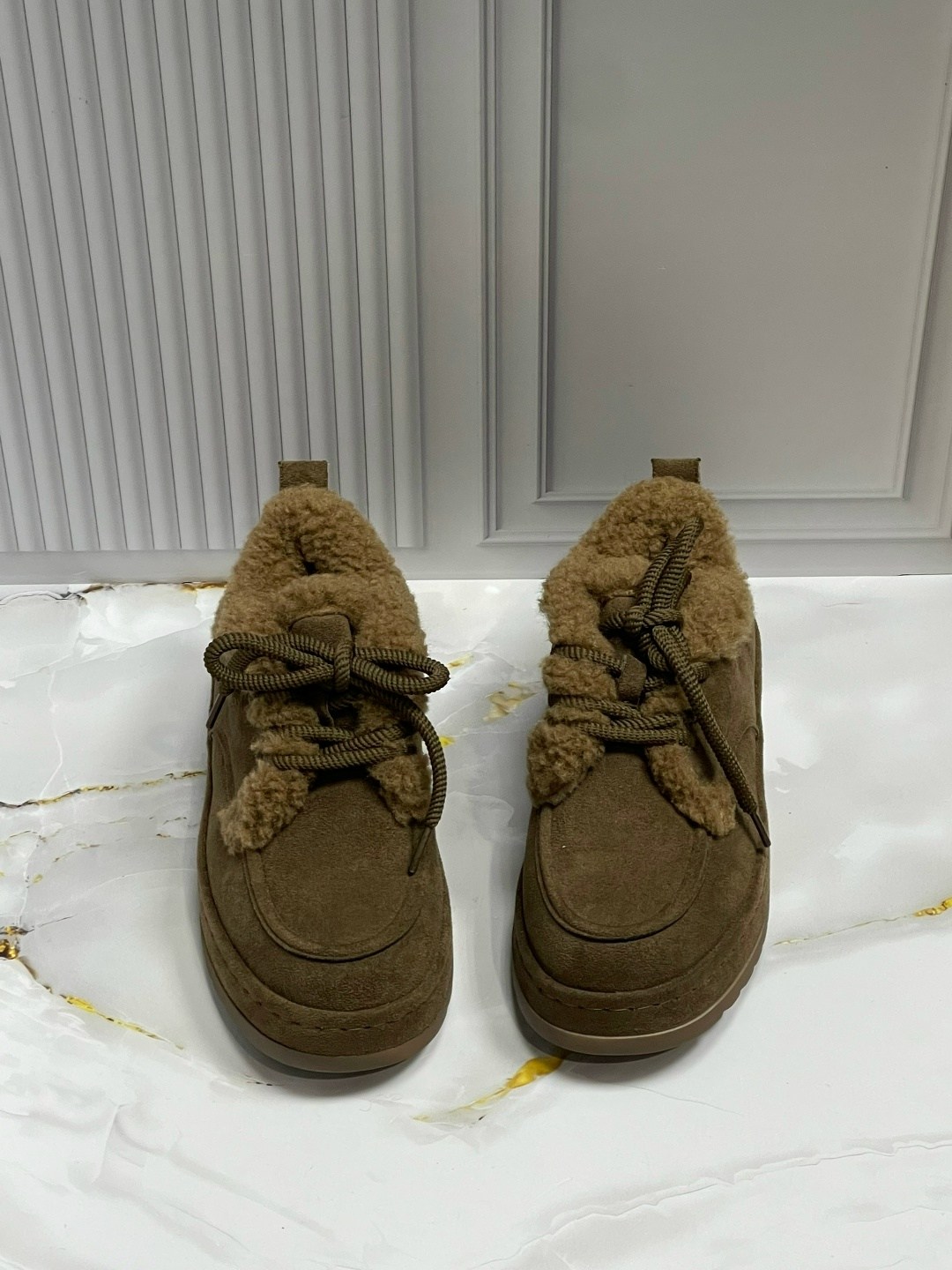 женская зимняя,,ботинка женские зимние,зимние ботинки,ботинки замшевые