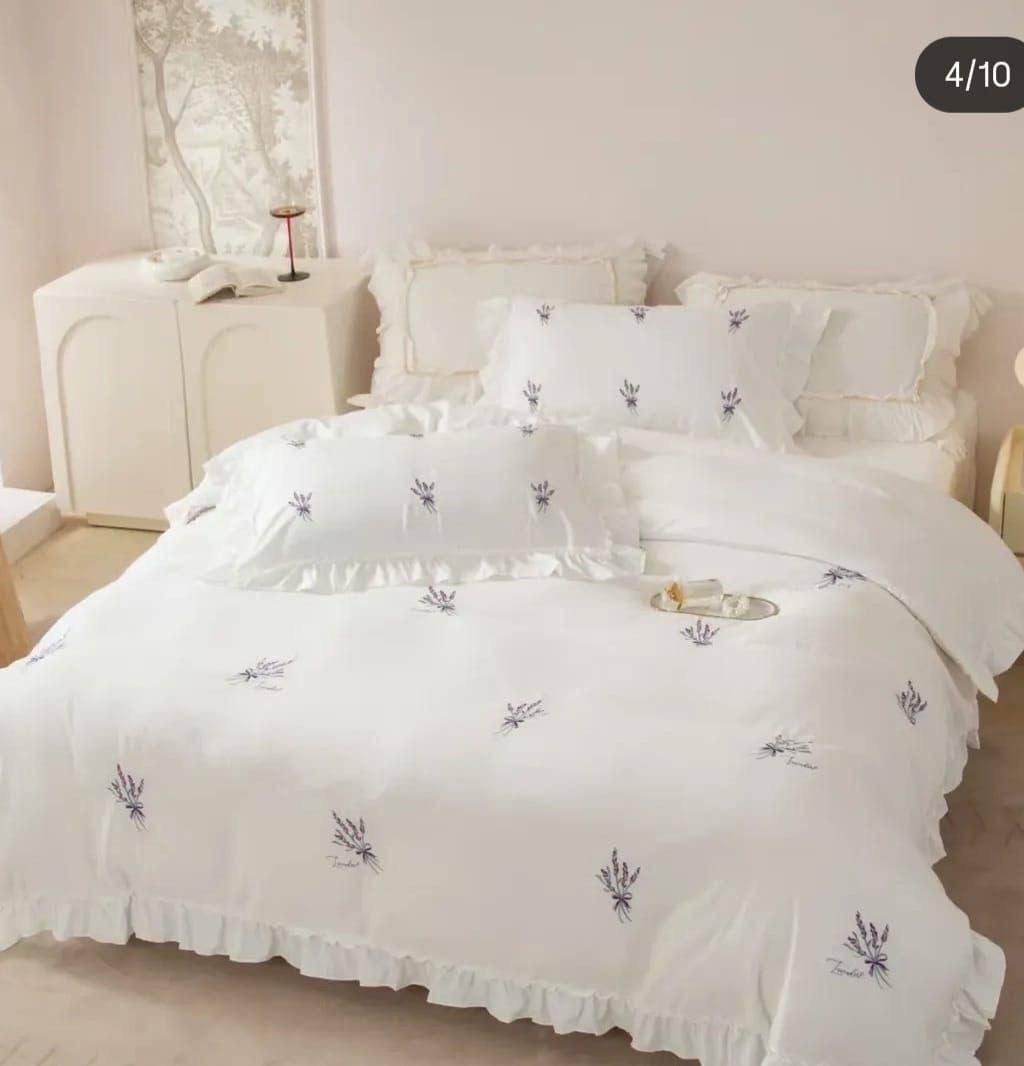 постельное белье комплект,постельное белье клубничка,постельного белья,постельное белье с вышивкой,постельное белье с красными сердцами