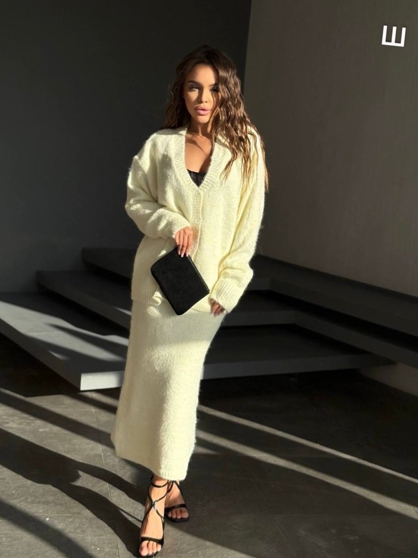 вязаные костюмы,трикотажные костюмы,костюм вязаный с юбкой,женская кофта,кофта кардиган