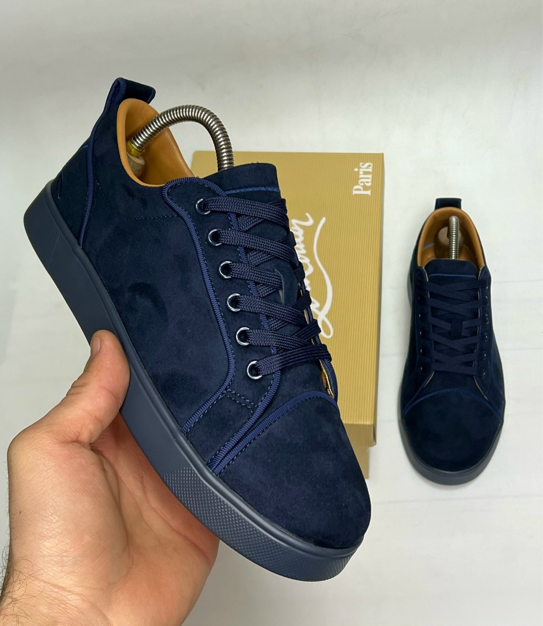 ,кеды christian louboutin мужские,louboutin кеды мужские,замшевые кроссовки,замшевые кеды