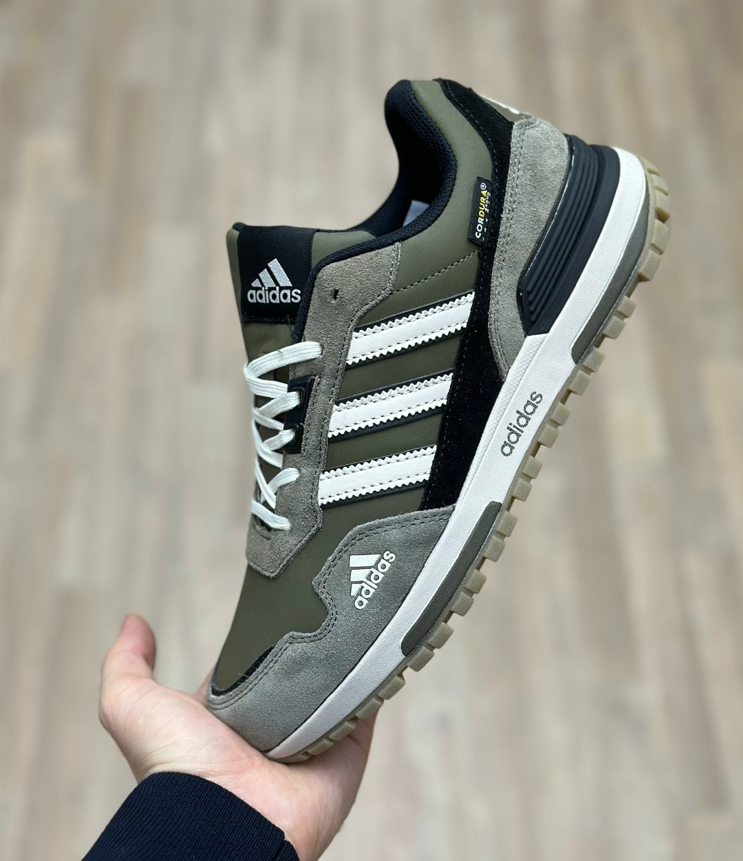 кроссовки адидас мужские новая коллекция 2025,кроссовки мужские adidas,кроссовки adidas,кроссовки адидас самба мужские,найт бол адидас кроссовки