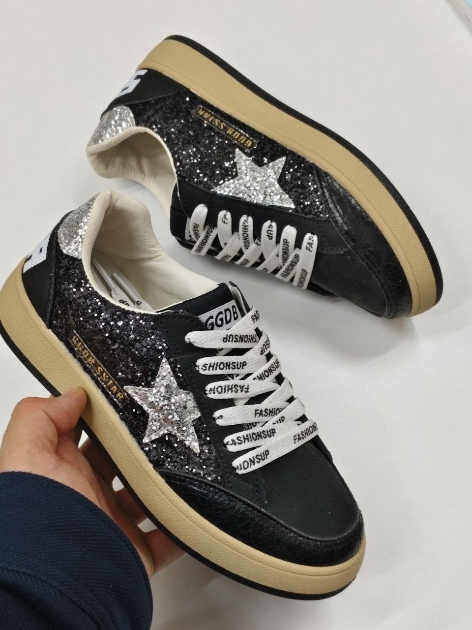 ,кроссовки golden goose,golden goose кеды блестящие,golden goose серебряные,кеды голден гус