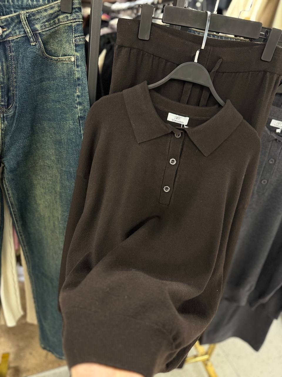 женский трикотажный костюм,трикотажные костюмы,костюм женский вязаный,вязаные костюмы,костюм повседневный трикотажный