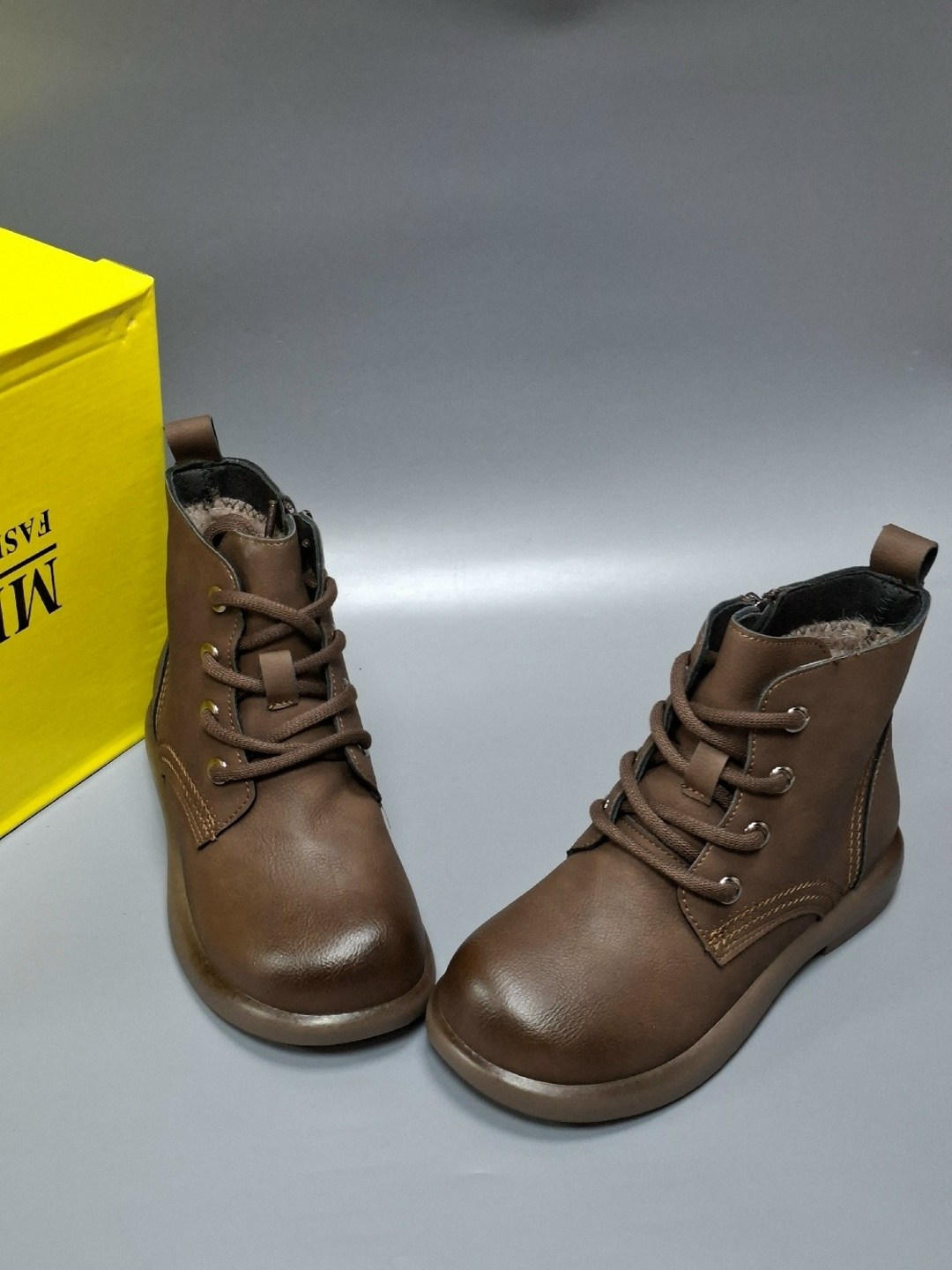 ,детские ботинки,ботинки,модные ботинки,кожаные ботинки