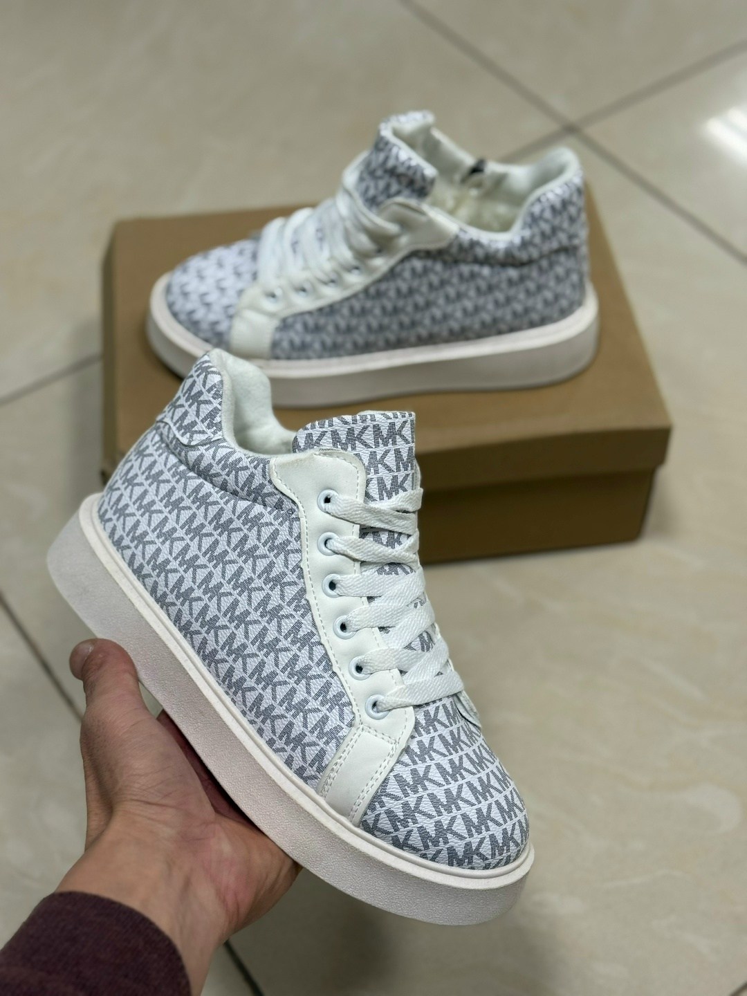 michael kors кроссовки женские,,кеды женски,кеды женские зимние michael kors,кроссовки michael kors