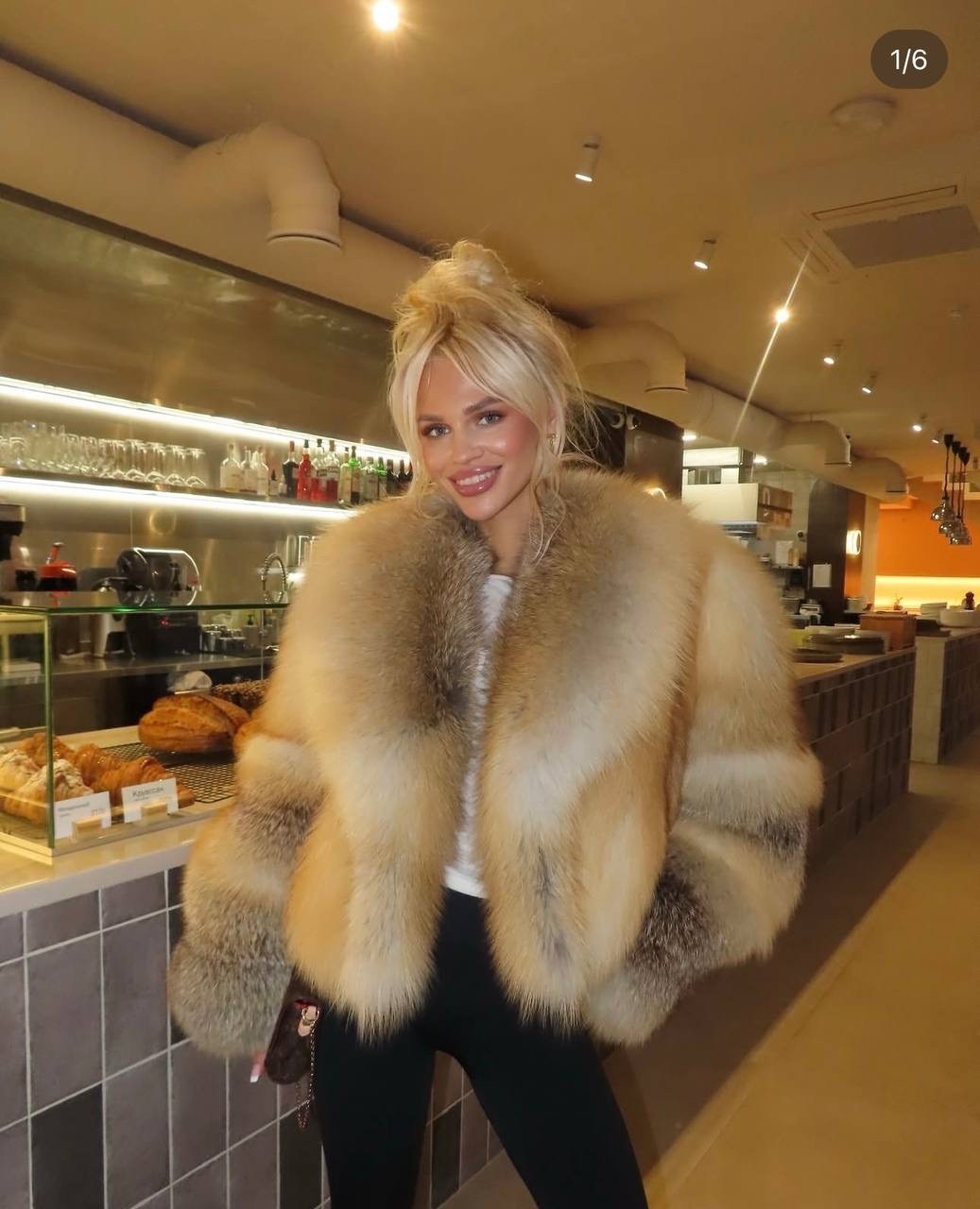 шуба лиса,шуба из лисы,шуба из натурального меха,женская шуба из натурального лисьего меха,меховое пальто