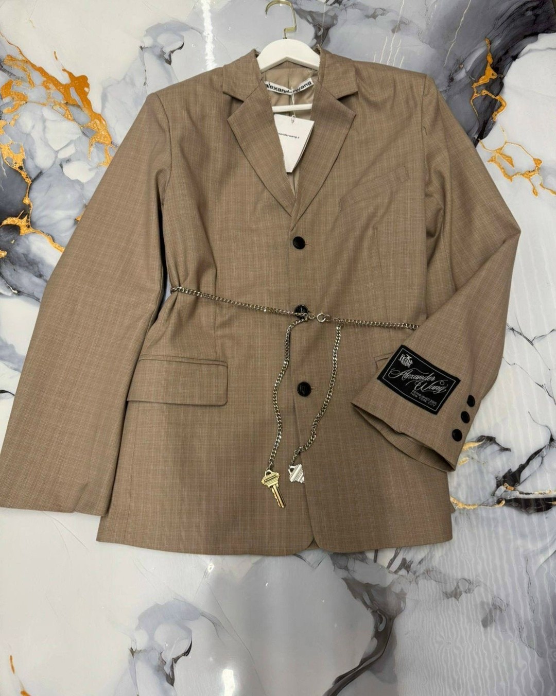 костюм классика,пиджак костюм,пиджак,костюм с брюками,костюм мужской