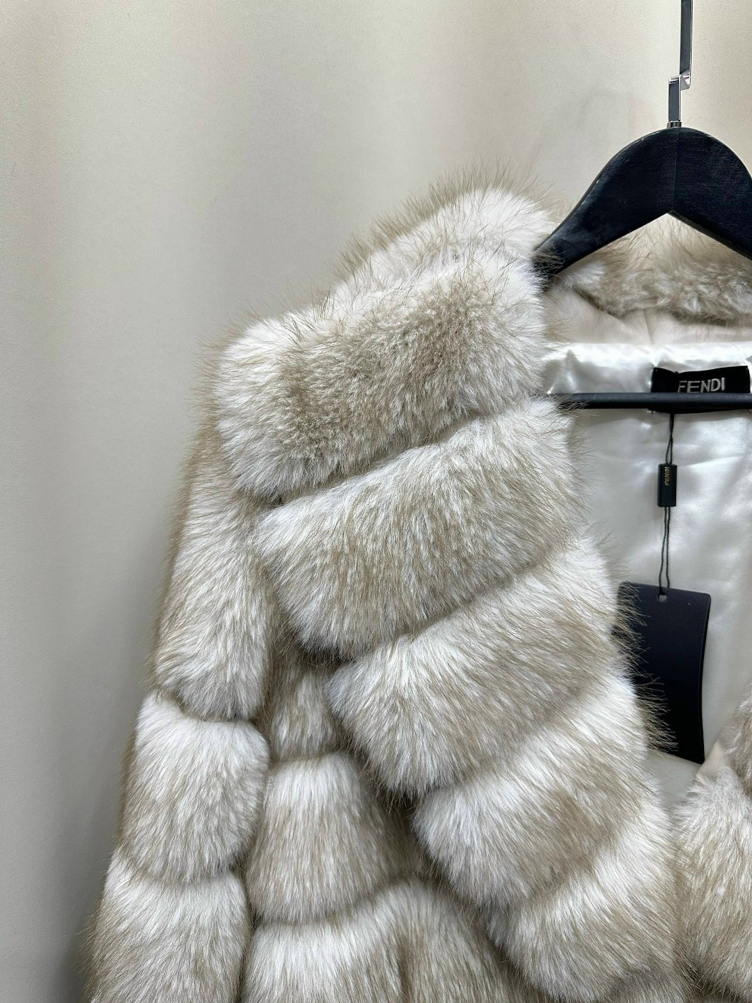 женская шуба из натурального меха кролика рекс,шиншилла шуба,шуба кролик рекс,женская шуба из натурального меха кролика,шуба из кролика рекс