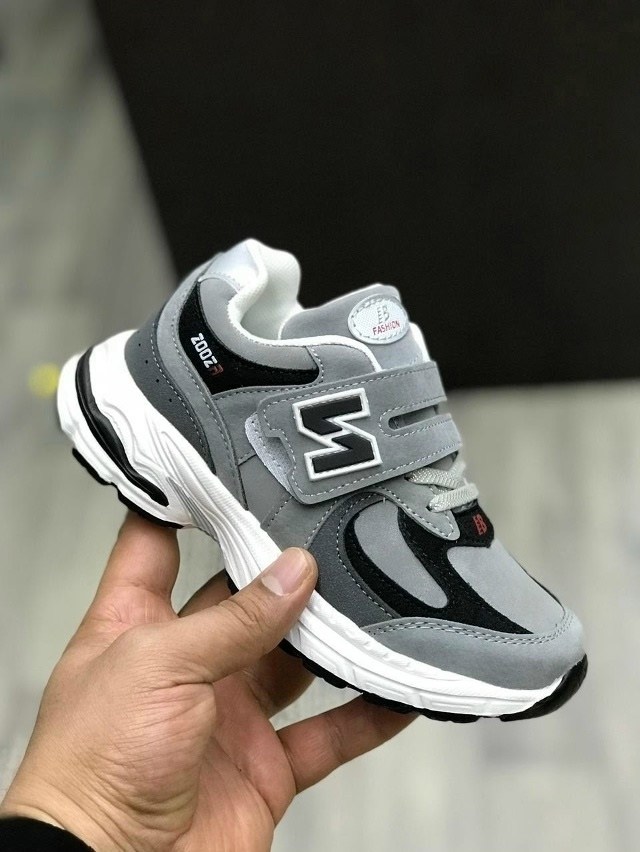 кроссовки,детские кроссовки,кроссовки мальчику,кроссовка детская,детская