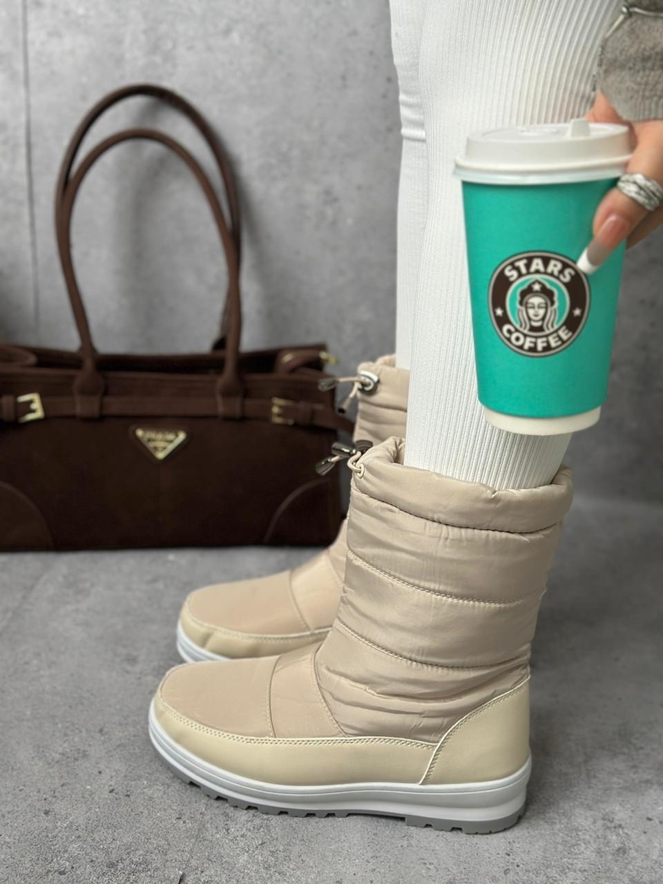 женские дутики,зимняя женская ,,сапоги дутики,дутики бежевые