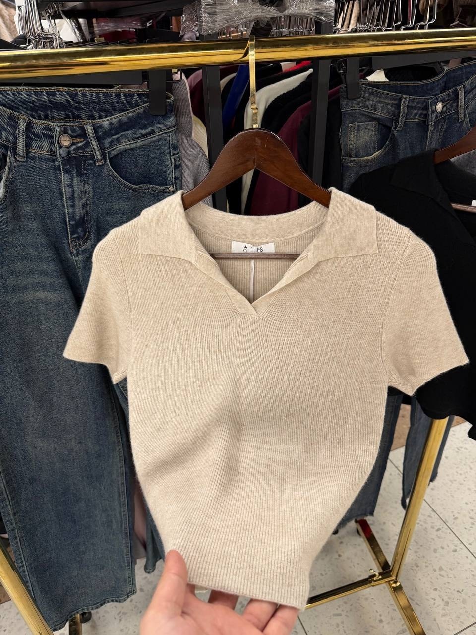 футболки женская,одежда повседневная,одежда стильная,футболки с воротником,женской одежды