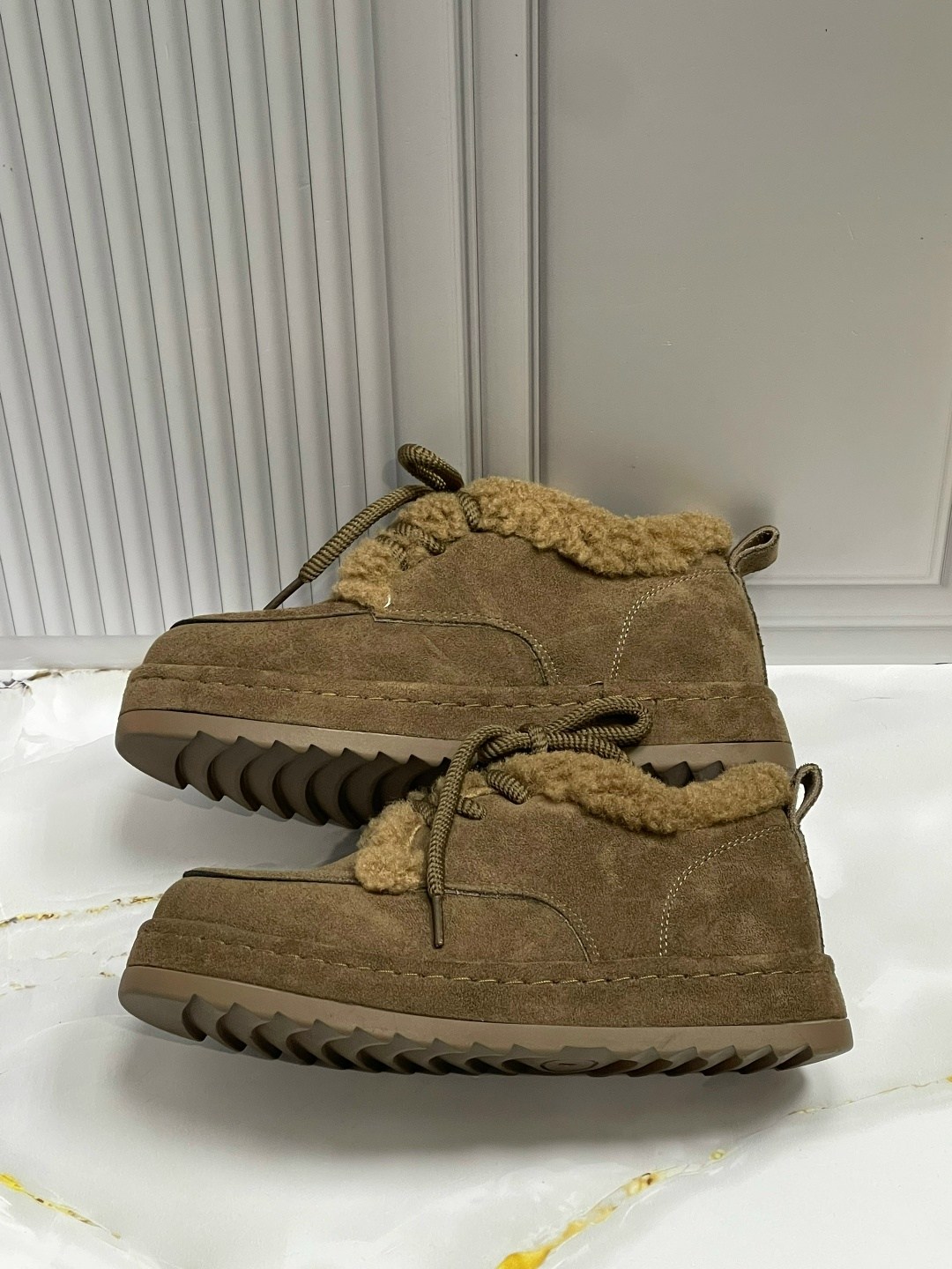 женская зимняя,,ботинка женские зимние,зимние ботинки,ботинки замшевые