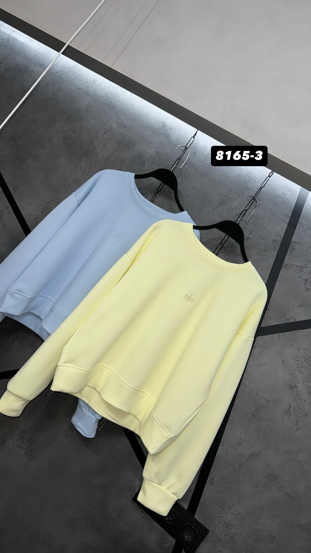 повседневный свитшот,свитшот женская,трикотажный свитшот,свитшот кроп,свитшот модный