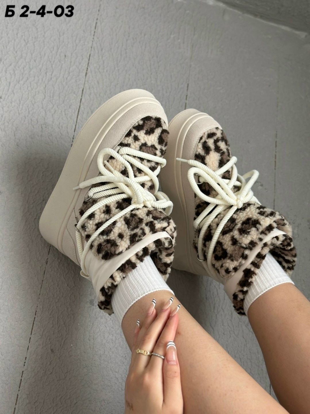 ,женская ,угги женские, женская зимняя,женские ботинки