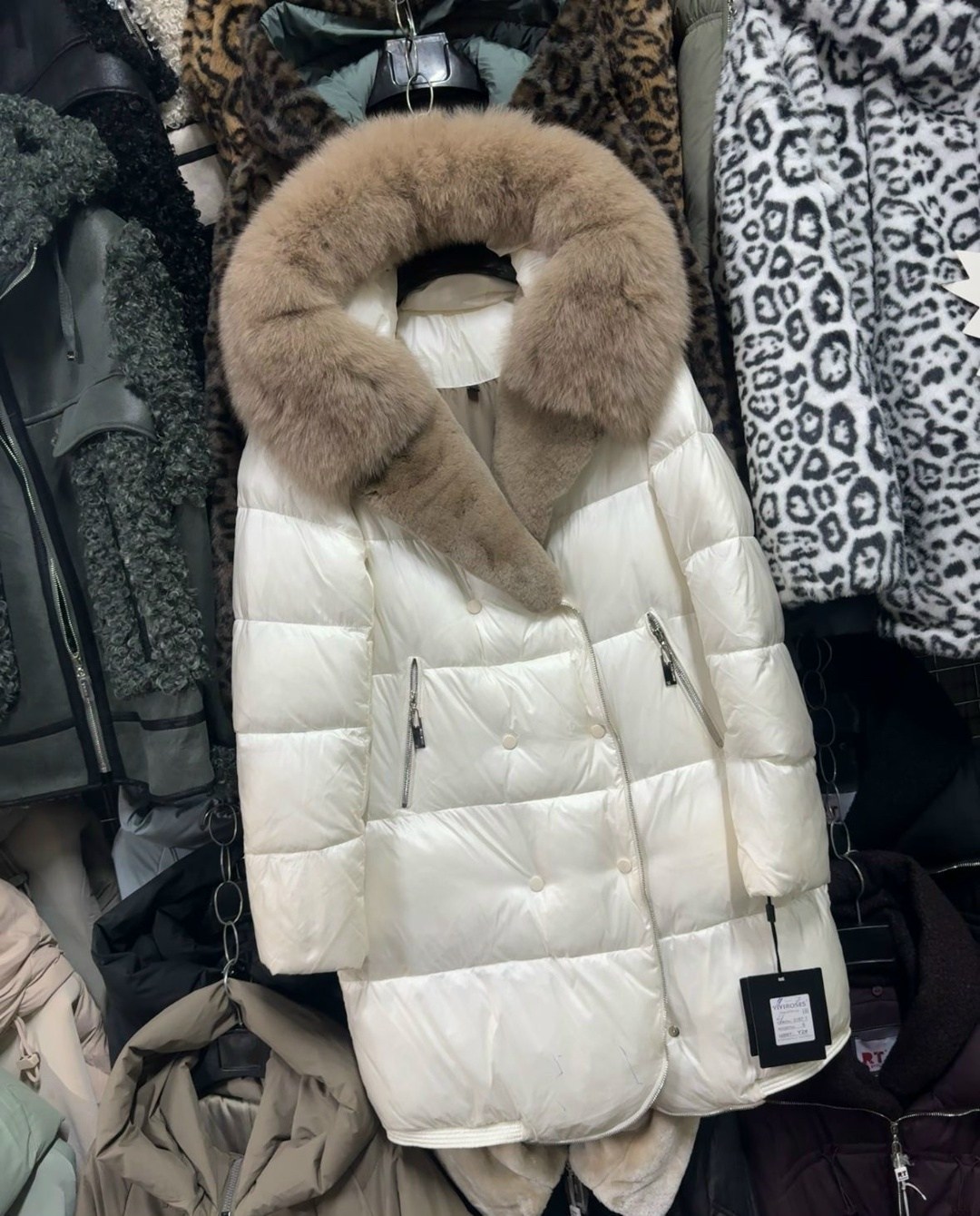 куртка пуховик,женский пуховик,пуховики с натуральным мехом,пуховик,зимние куртки