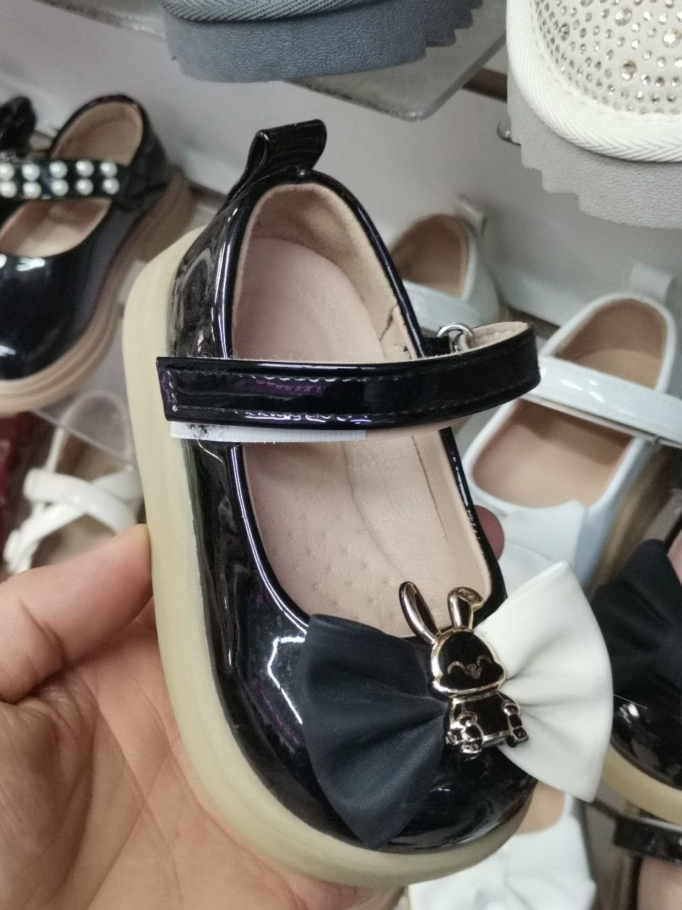 ,лаковые туфельки для девочки,туфли для девочек,туфли детские для девочек,туфли для девочек нарядные