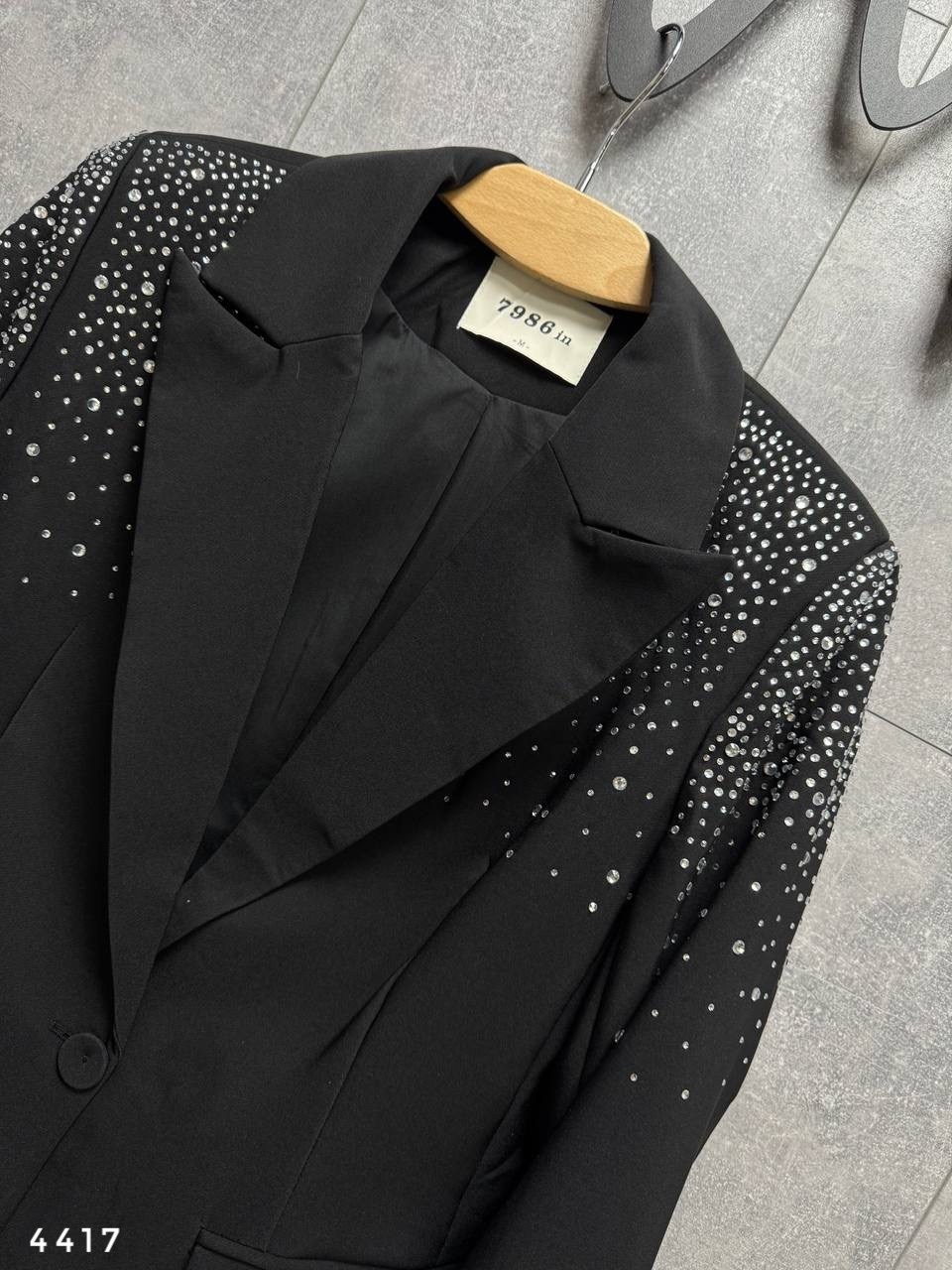 пиджак со стразами,пиджак,пиджак со стразами женский,женский пиджак,блестящий пиджак