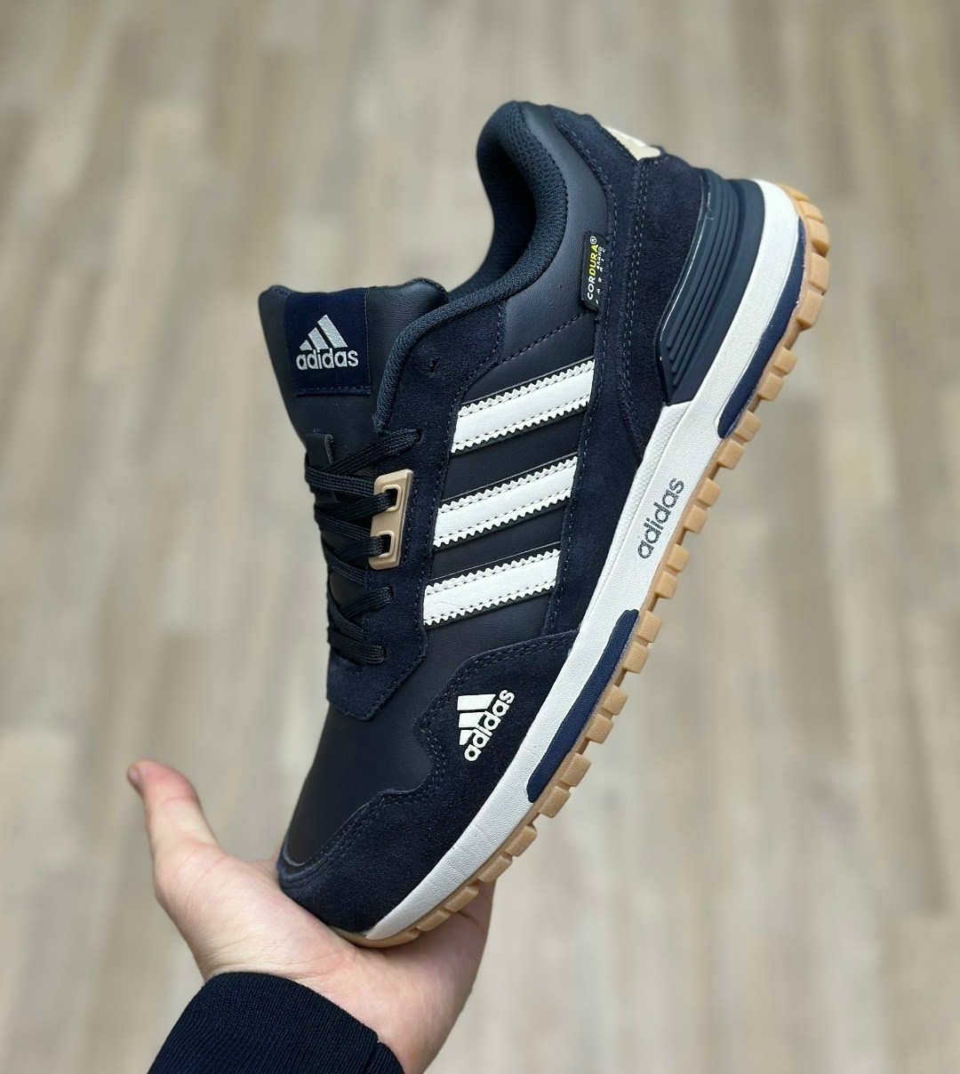 кроссовки адидас мужские новая коллекция 2025,кроссовки мужские adidas,кроссовки adidas,кроссовки адидас самба мужские,найт бол адидас кроссовки