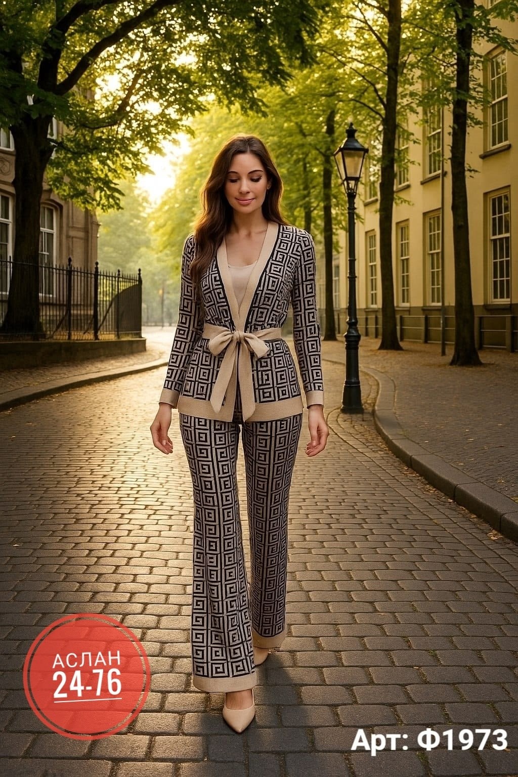 модные костюмы,костюмы брючные,костюмы женские брючные,женские костюмы,костюм женский вязаный