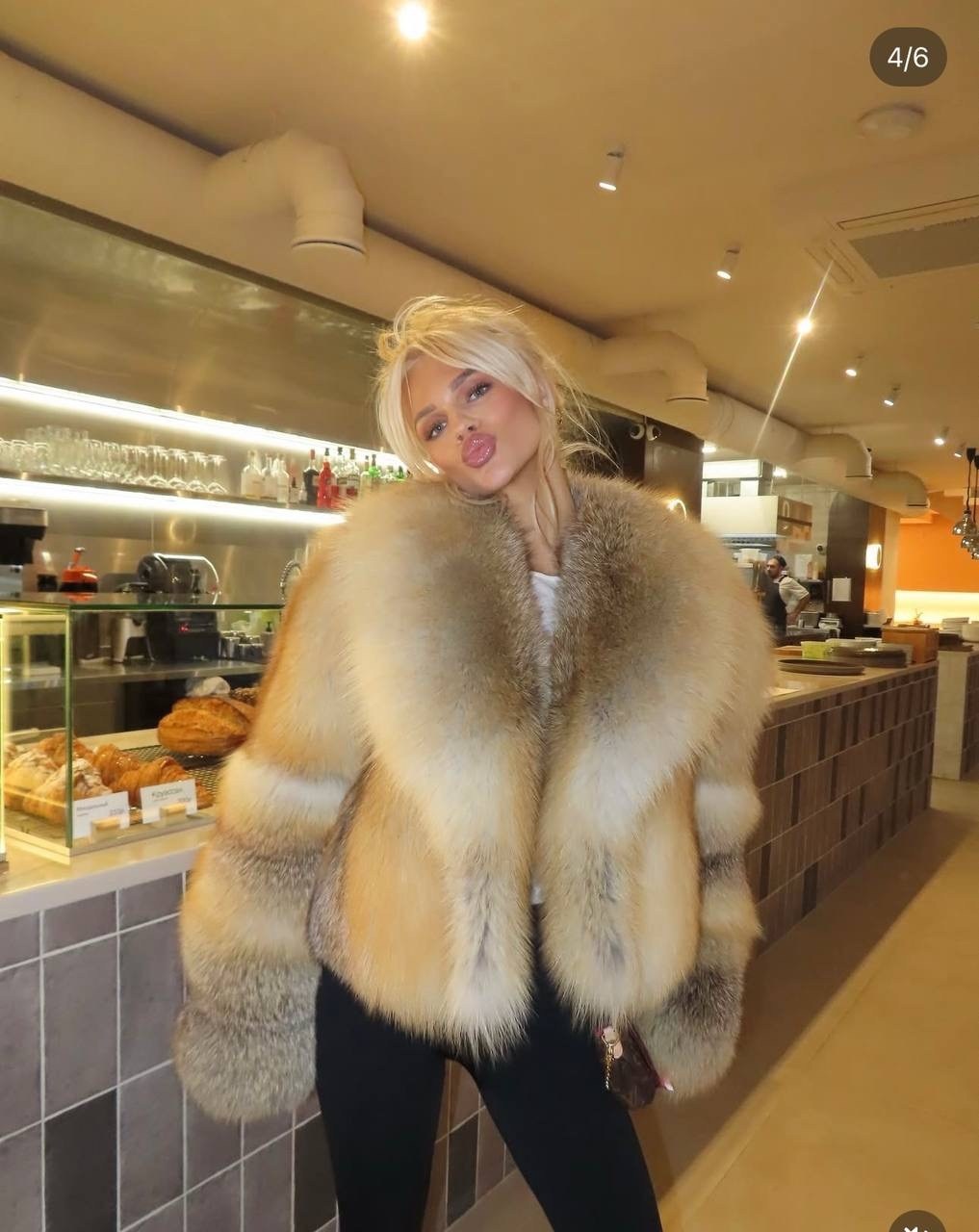 шуба лиса,шуба из лисы,шуба из натурального меха,женская шуба из натурального лисьего меха,меховое пальто