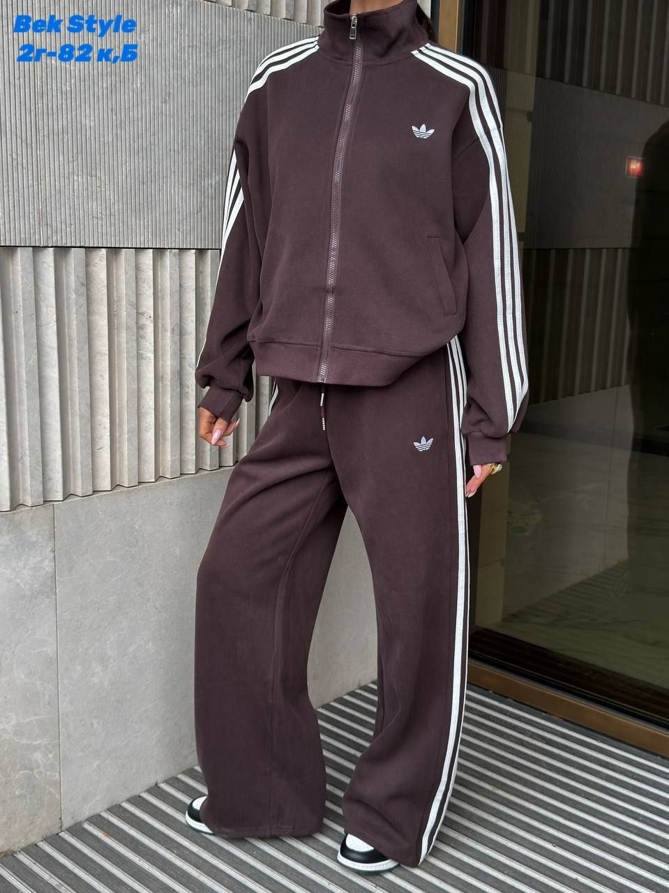 женские костюмы спортивные,спортивные костюмы,стильные костюмы,спортивный костюм для девушек,спортивный костюм стильный